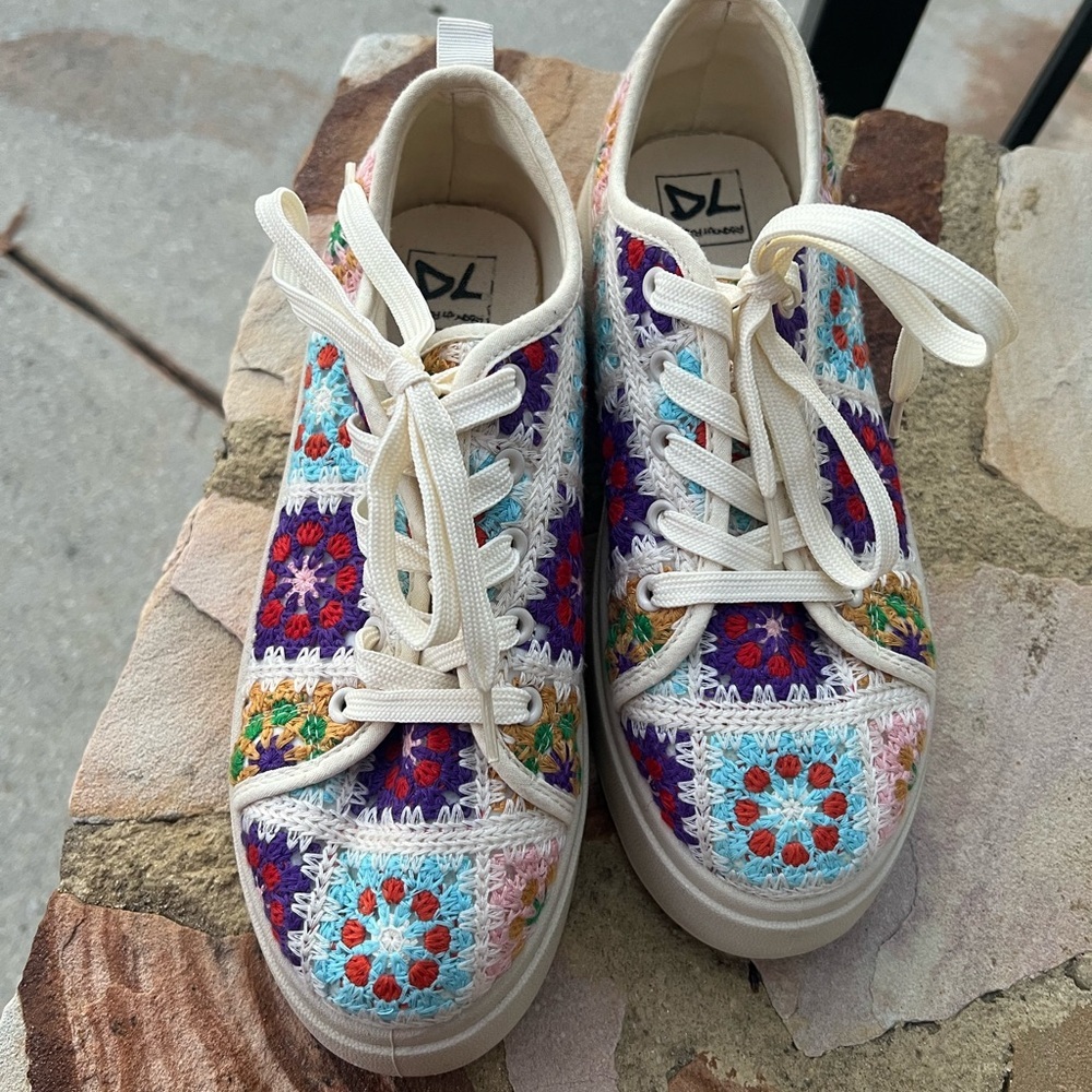 Dirty Laundry Multicolor Embroidered Sneakers - Picture 5 of 9